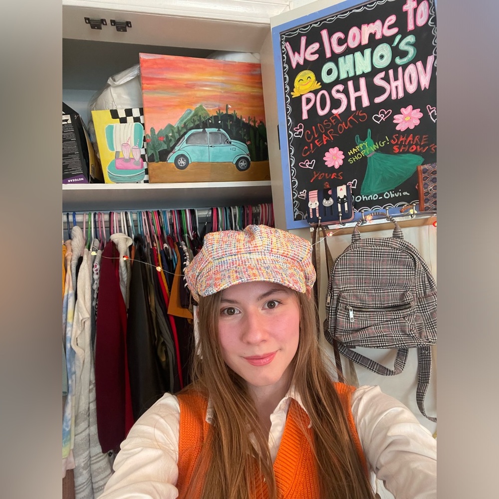 🌸🤗OH NO IT’S OLIVIA SHE’S GOING LIVE! SHARE SHOW!🤗🌸 - Picture 6 of 16